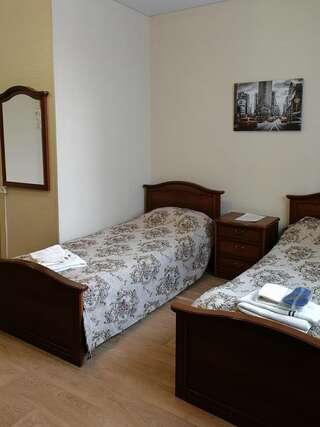 Гостиница InCentre Уфа  Классический двухместный номер с 2 отдельными кроватями-3